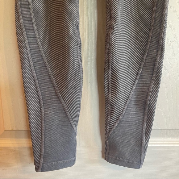 Lululemon Wunder Under High-Rise Tight Ribbed Leggings - Picture 7 of 10
